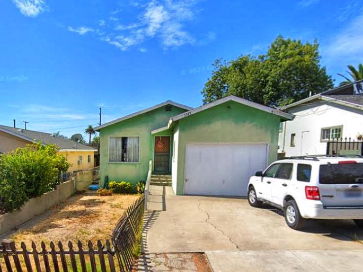 1047 Meramec Avenue,
