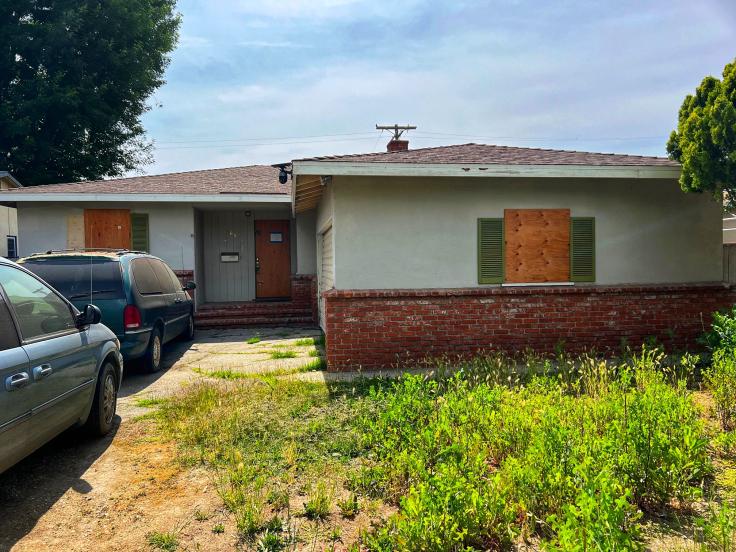 5859 Cedros Avenue