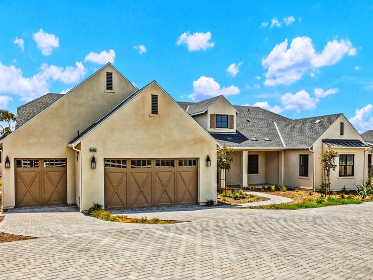 2535 Ivy Road