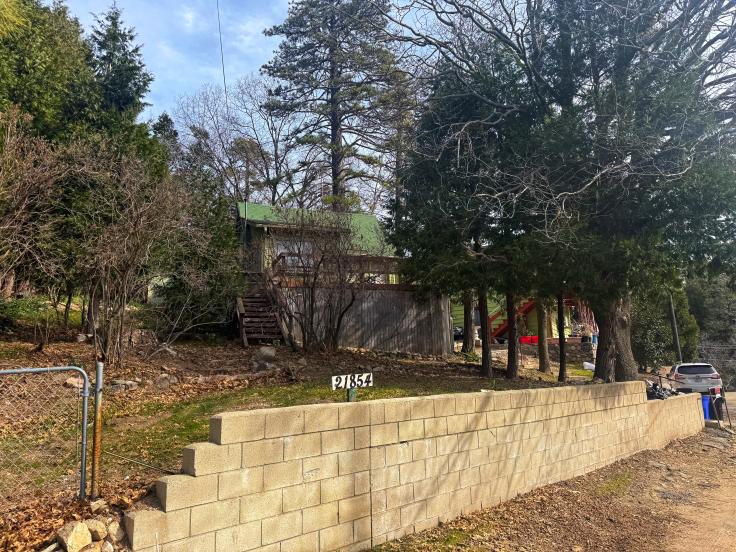 21854 Whispering Pines Drive