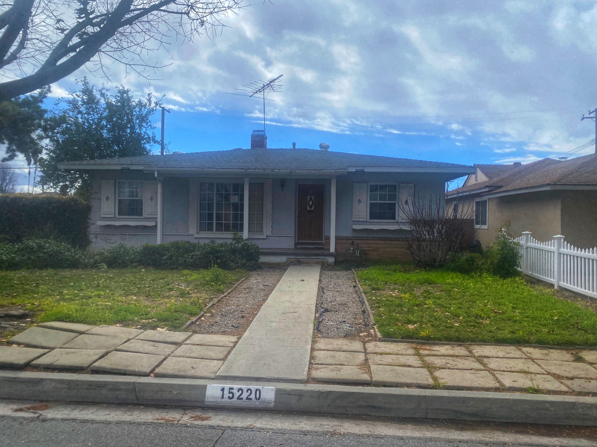 15220 Carnell Street