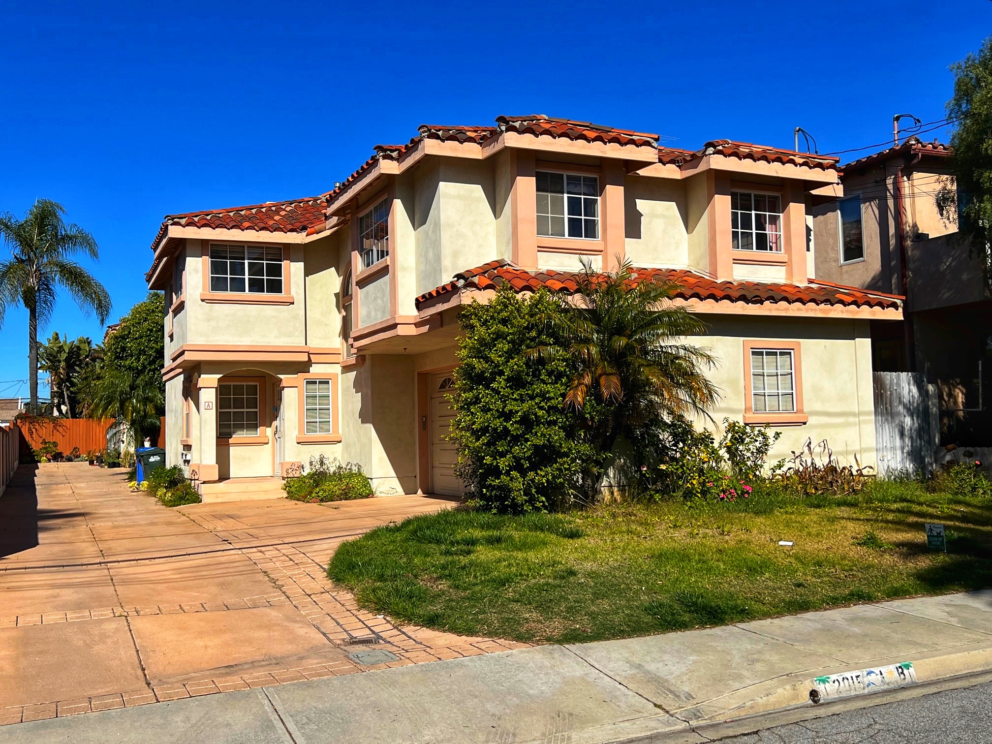2015 Dufour Avenue #A