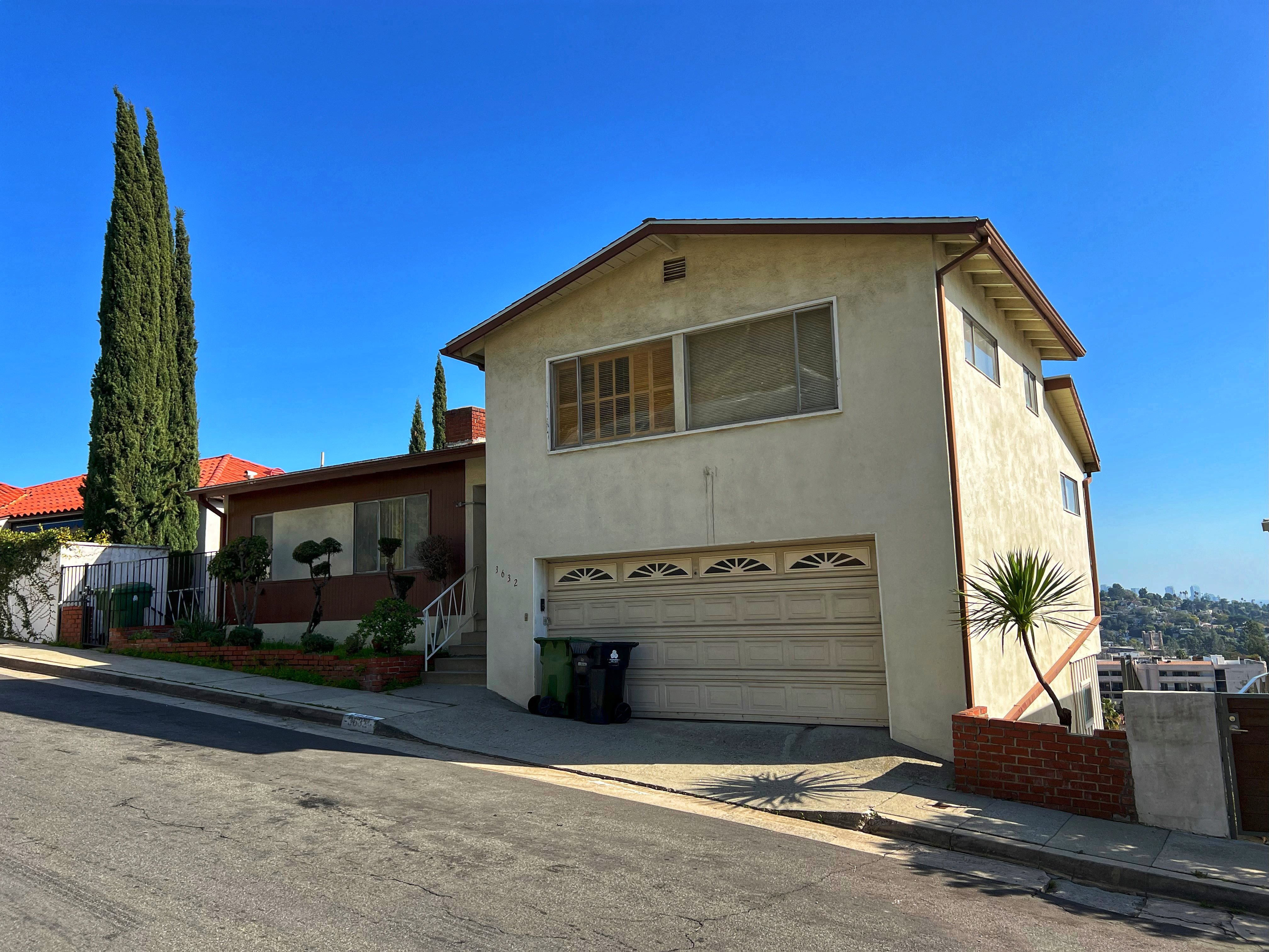 3632 Amesbury Road